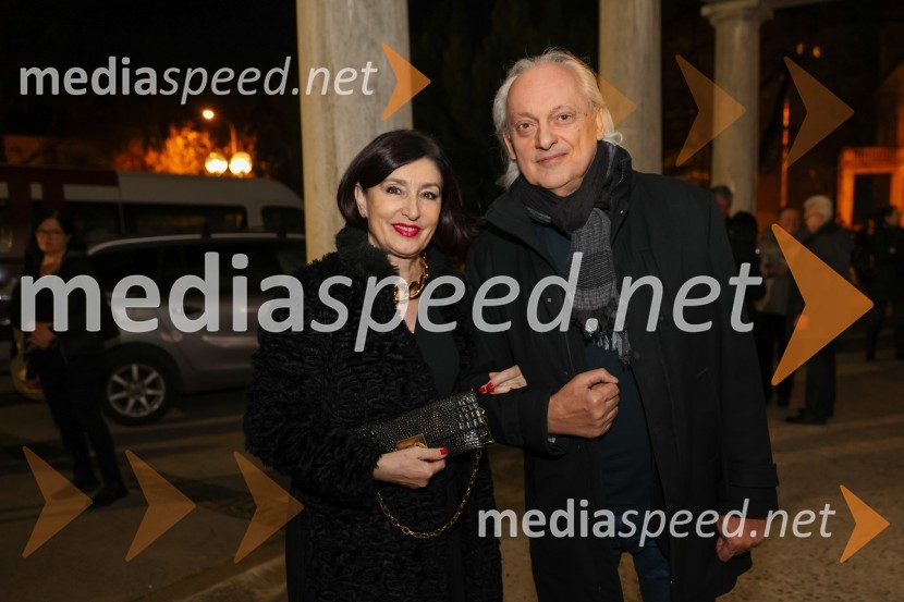  Barbara Pangeršič, Celjske lekarne JZ, vodja lekarne Vojnik;  Mitja Pangeršič, statik, projektant konstrukcij, RC PLAN M, d.o.o.30. Dnevi komedije, otvoritev v SLG Celje