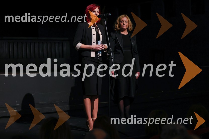  Breda Arnšek, podžupanja Mestne občine Celje; mag. Tina Kosi, upravnica SLG Celje30. Dnevi komedije, otvoritev v SLG Celje