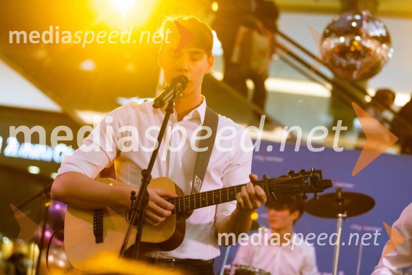  Filip Vidušin, glasbena skupina LPSKoncert celjske skupine LPS v Citycentru Celje