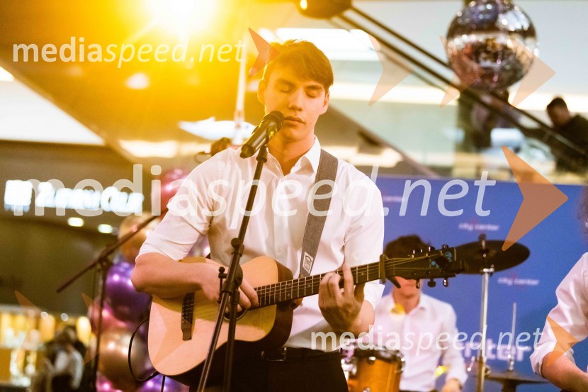  Filip Vidušin, glasbena skupina LPSKoncert celjske skupine LPS v Citycentru Celje