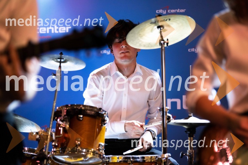  Gašper Hlupič, glasbena skupina LPSKoncert celjske skupine LPS v Citycentru Celje