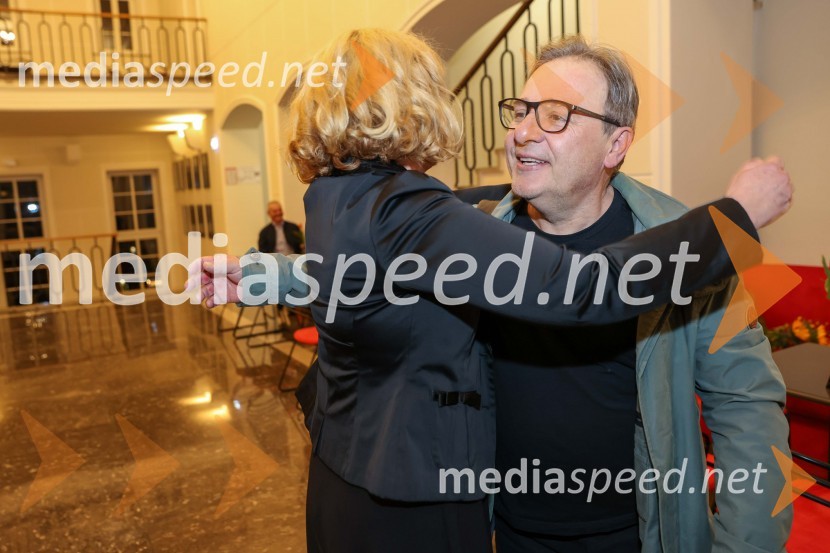 mag. Tina Kosi, upravnica SLG Celje;  Bojan Emeršič, igralec30. Dnevi komedije, otvoritev v SLG Celje