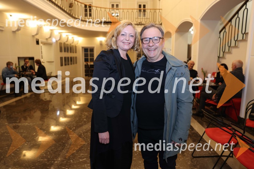 mag. Tina Kosi, upravnica SLG Celje;  Bojan Emeršič, igralec30. Dnevi komedije, otvoritev v SLG Celje