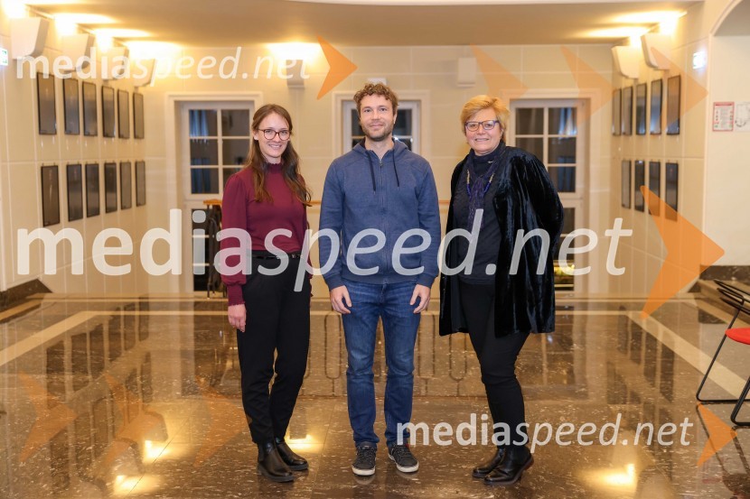 Strokovna komisija Dnevov komedije v Celju30. Dnevi komedije, otvoritev v SLG Celje