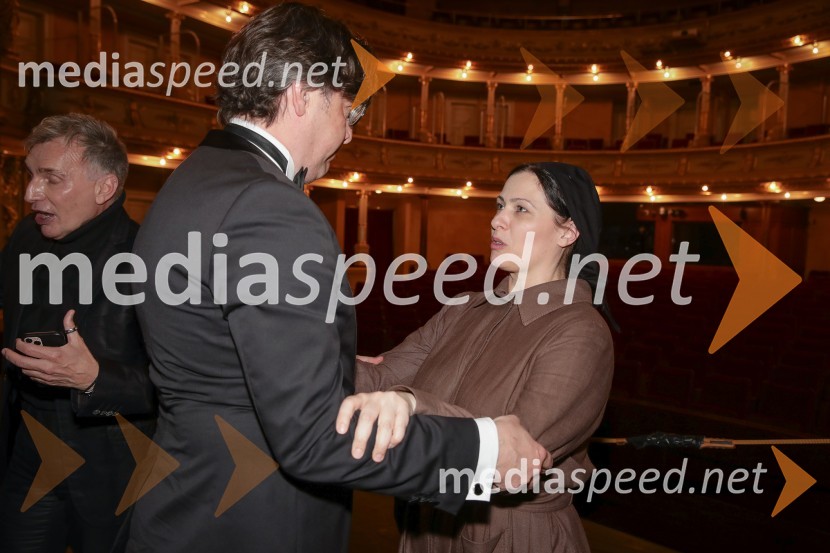  Marko  Hribernik, dirigent, umetniški direktor opere;  Nuška Drašček, pevkaFaust, premiera opere