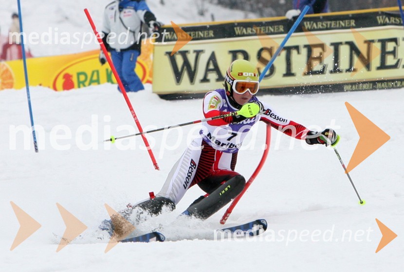 Smučarka Marlies Schild, Avstrija
(nedeljski slalom)42. Zlata lisica
