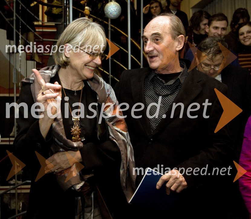 ... in Svetozar Polič, okoljevarstvenik in znanstvenikPremiera predstave Sugar - Nekateri so za vroče