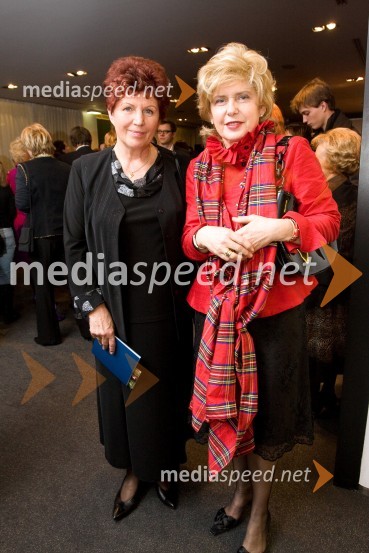 Zdenka Cerar, nekdanja pravosodna ministrica in generalna tožilka in Jasmin Petan Malahovsky, hčerka Žarka Petana in predsednica Društva slovensko-škotskega prijateljstvaPremiera predstave Sugar - Nekateri so za vroče