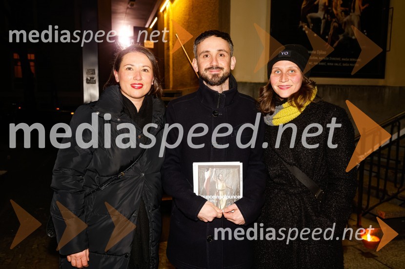  ... ;  Jernej Pristov, vodja službe za odnose z javnostmi SNG Drama Ljubljana;  ... #punceinpolpunce, premiera drama