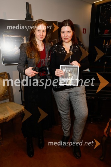  ... ;  Teja Pelko, novinarka, Svet24#punceinpolpunce, premiera drama