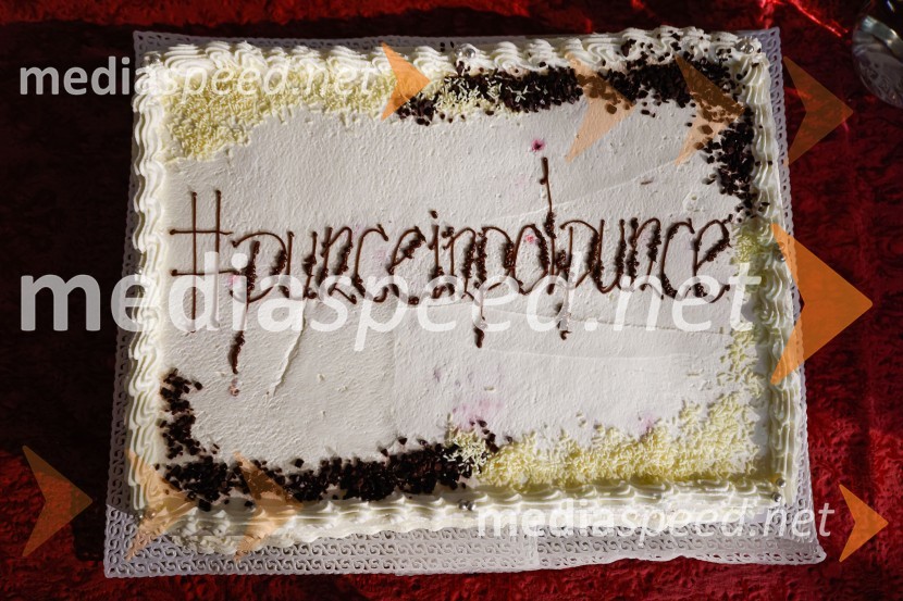 #punceinpolpunce, premiera drama