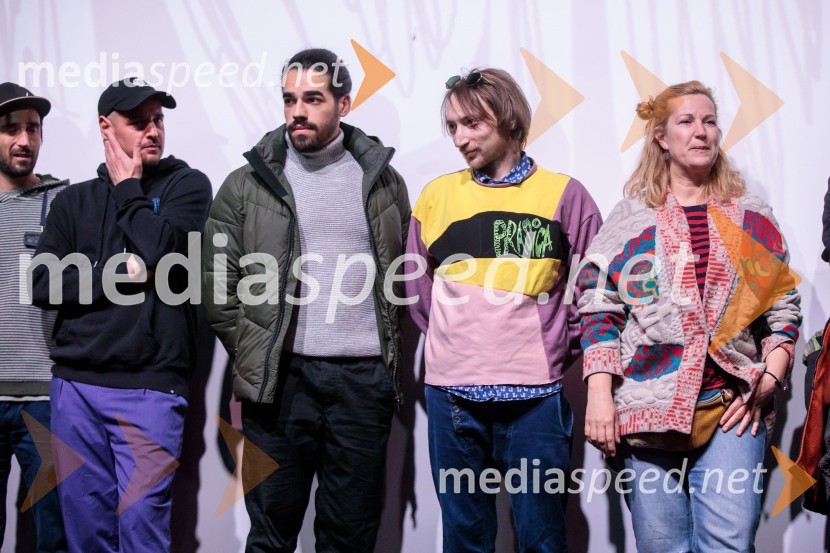  ... ;  ... ;  Matic Hrovat, kostumograf;  ... Prasica, premiera filma Tijane Zinajić