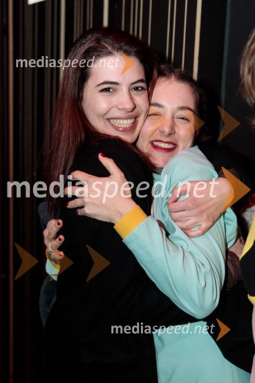  Anuša  Kodelja, igralka;  Liza Marijina, igralkaPrasica, premiera filma Tijane Zinajić