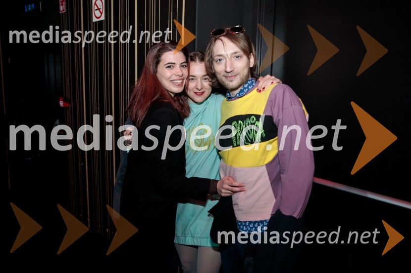  Anuša  Kodelja, igralka;  Liza Marijina, igralka;  Matic Hrovat, kostumografPrasica, premiera filma Tijane Zinajić