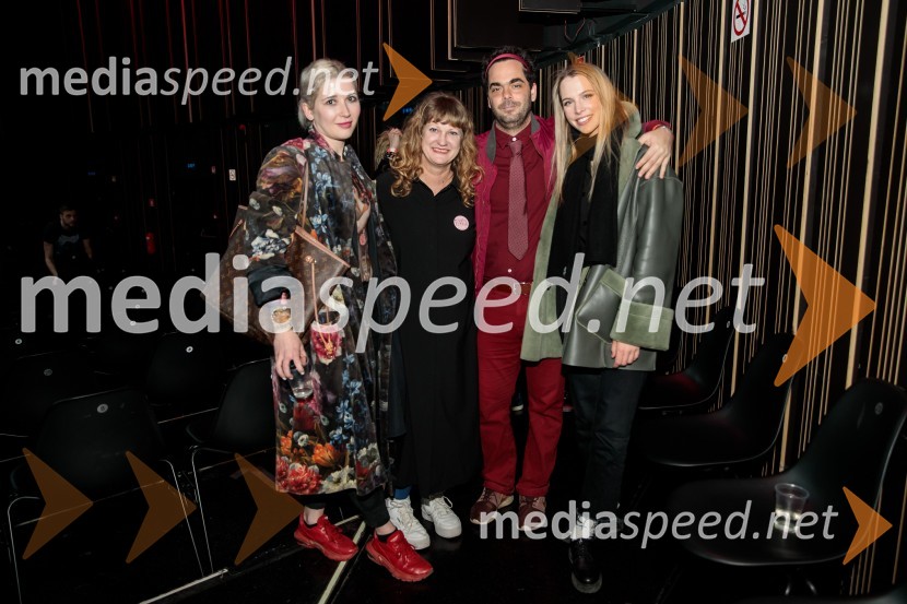  Eva Mahkovic, dramaturginja;  Tijana Zinajić, režiserka, igralka;  Tosja Flaker Berce, filmski režiser, igralec;  ... Prasica, premiera filma Tijane Zinajić