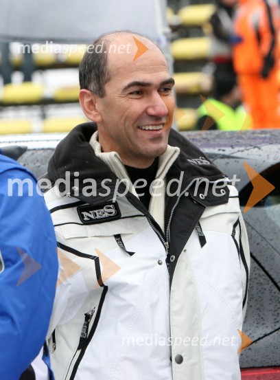 Janez Janša, predsednik Vlade Republike Slovenije 
(nedeljski slalom)42. Zlata lisica