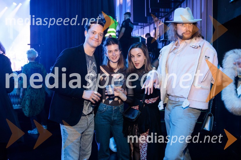  Domen Valič, igralec;  ... ;  ... ;  ... Prasica, premiera filma Tijane Zinajić