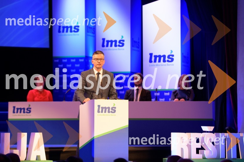  Marjan  Šarec, poslanec državnega zbora Republike SlovenijeLMŠ, kongres stranke v Mariboru