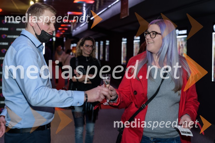 Queens night s filmom Izgubljeno mesto v Mariboxu