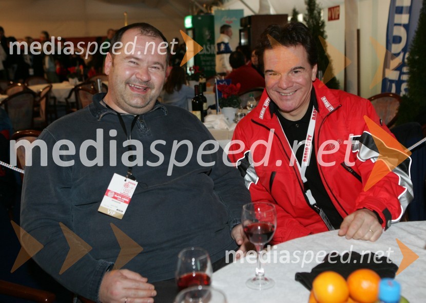 Aleš Hauc, generalni direktor Pošte Slovenije in Mišo Hoelbl, lastnik radia City Maribor
(nedeljski slalom)42. Zlata lisica