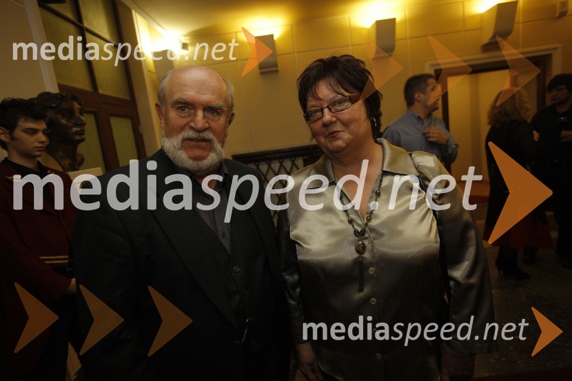 Miro Podjed, igralec in Mateja Podjed, novinarka Radia Celje in Novega tednikaHiša Bernarde Alba, premiera v SLG Celje