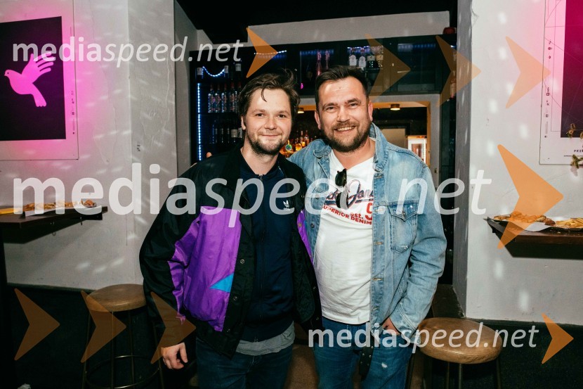 Razcufane zgodbe, predpremiera, Slovensko mladinsko gledališče