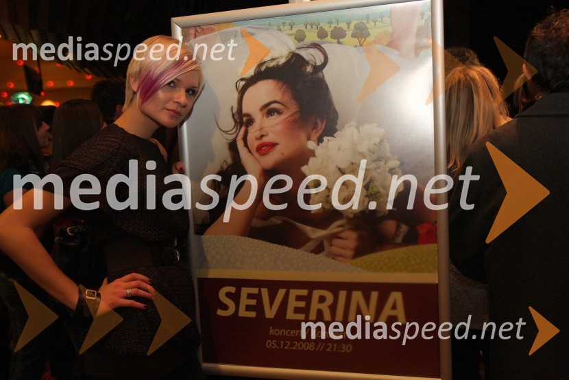 Maja Žižek, TV voditeljica in manekenkaSeverina, koncert v Mondu