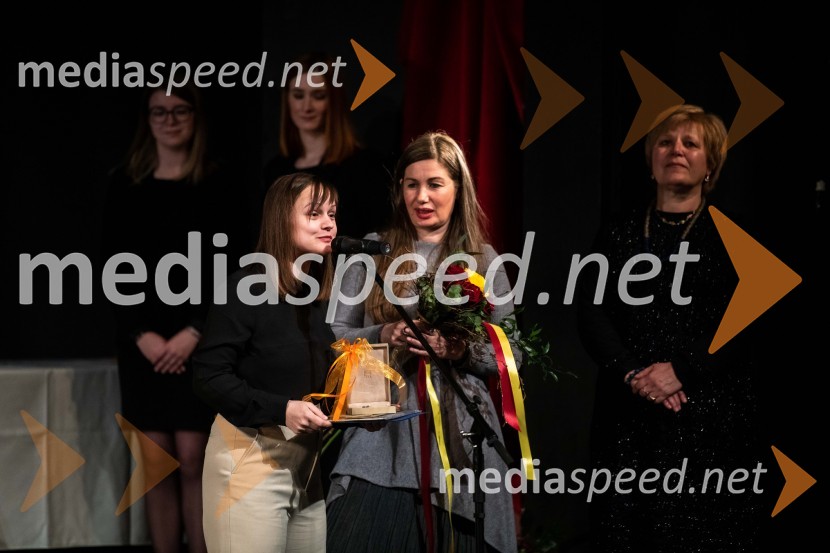  Brina Klampfer Merčnik, komparativistka in dramaturginja;  Romana Šalehar, igralka30. Dnevi komedije, zaključek v SLG Celje