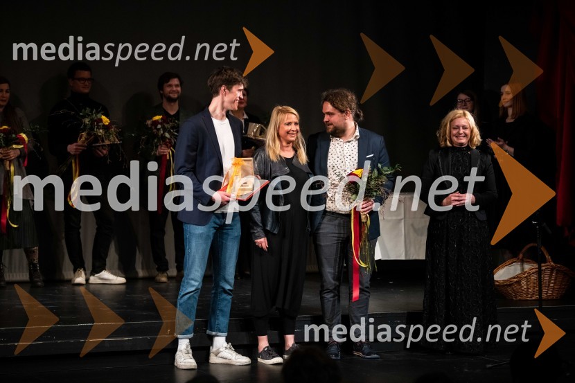  Urban Kuntarič, igralec;  Tatjana Doma, dramaturginja SLG Celje;  Luka Marcen, režiser; mag. Tina Kosi, upravnica SLG Celje30. Dnevi komedije, zaključek v SLG Celje