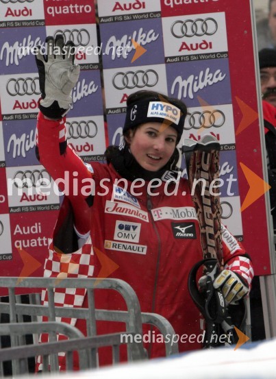 Smučarka Ana Jelušič, Hrvaška
(nedeljski slalom)42. Zlata lisica