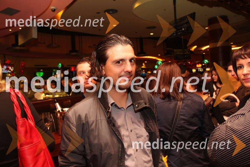 Zlatko Zahovič, športni direktor NK MariborSeverina, koncert v Mondu