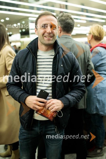  Ranko Babić, stand up komikSadhguru v Sloveniji, predavanje Rešimo prst (Save Soil)