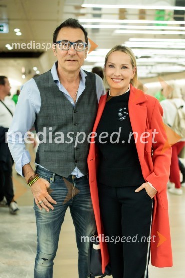  Branko  Đurić - Đuro, igralec;  Tanja Ribič, igralkaSadhguru v Sloveniji, predavanje Rešimo prst (Save Soil)