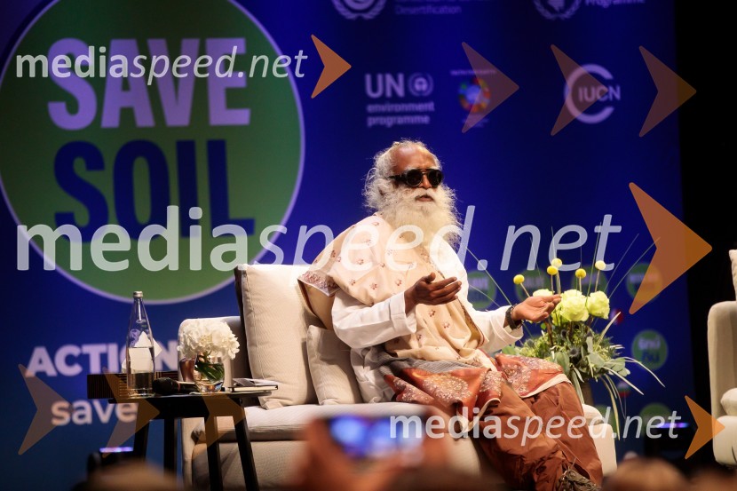  Sadhguru Jagadish 
