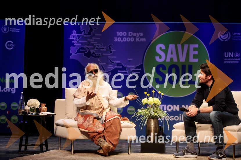  Sadhguru Jagadish 