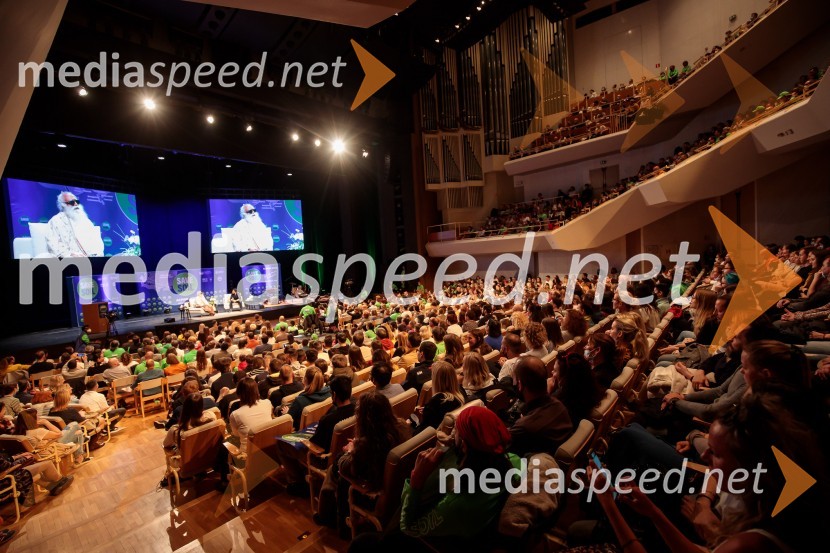 Sadhguru v Sloveniji, predavanje Rešimo prst (Save Soil)