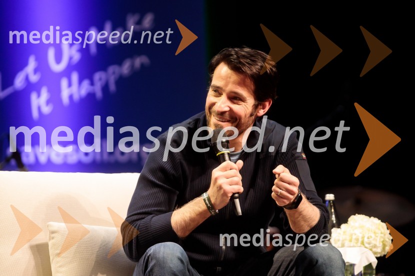  Goran Višnjić, hrvaško ameriški filmski igralecSadhguru v Sloveniji, predavanje Rešimo prst (Save Soil)