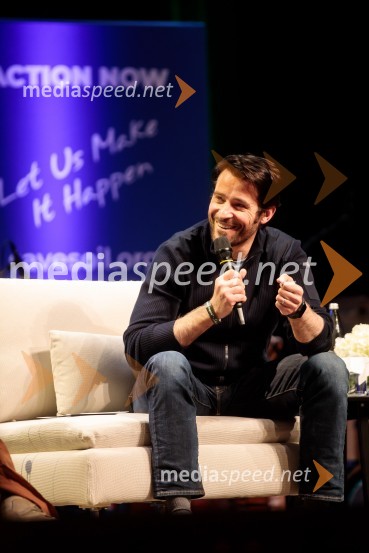  Goran Višnjić, hrvaško ameriški filmski igralecSadhguru v Sloveniji, predavanje Rešimo prst (Save Soil)