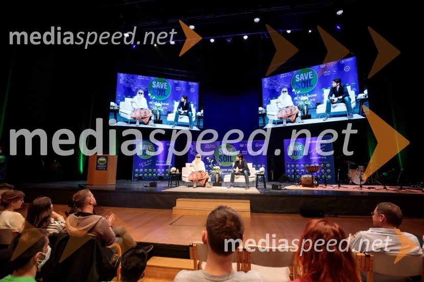 Sadhguru v Sloveniji, predavanje Rešimo prst (Save Soil)