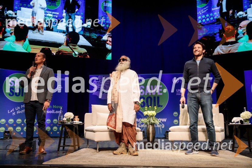  Vid  Valič, stand-up komik, voditelj;  Sadhguru Jagadish 