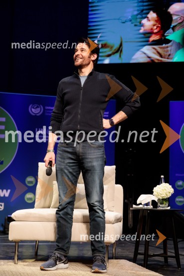  Goran Višnjić, hrvaško ameriški filmski igralecSadhguru v Sloveniji, predavanje Rešimo prst (Save Soil)