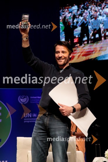  Goran Vojnović, pisatelj, kolumnist, režiserSadhguru v Sloveniji, predavanje Rešimo prst (Save Soil)