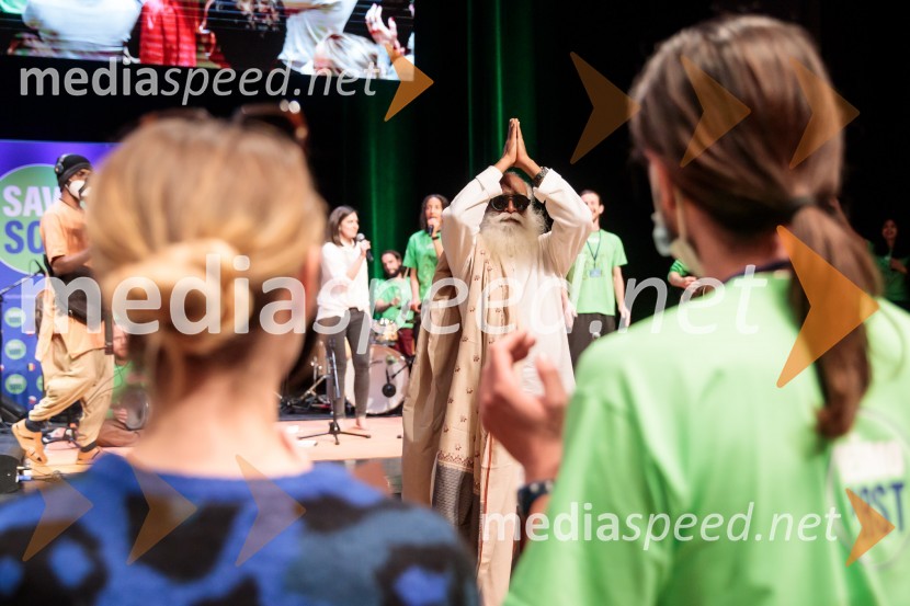 Sadhguru v Sloveniji, predavanje Rešimo prst (Save Soil)