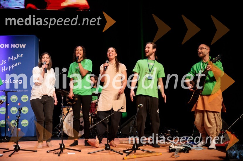 Sadhguru v Sloveniji, predavanje Rešimo prst (Save Soil)