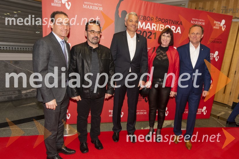  Tomaž Barada, taekwondoist in kickbokser, predsednik Športne zveze Maribor, predsednik Športne zveze Maribor, podpredsednik Olimpijskega komiteja Slovenije;  ... ;  Saša Arsenovič, župan občine Maribor, podjetnik;  ... ; dr. Samo Peter Medved,  podžupan, Mestna občina Maribor Izbor športnika Maribora 2021