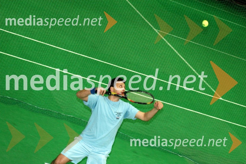 Bogdan Plaznik, direktor tekmovanja v smučarskih skokih v Velenju in predsednik Smučarsko skakalnega kluba Velenje1. VIP CUP UNITUR 2008