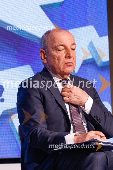  Andrej Šircelj, minister za financeGospodarski krog, Amcham Slovenija