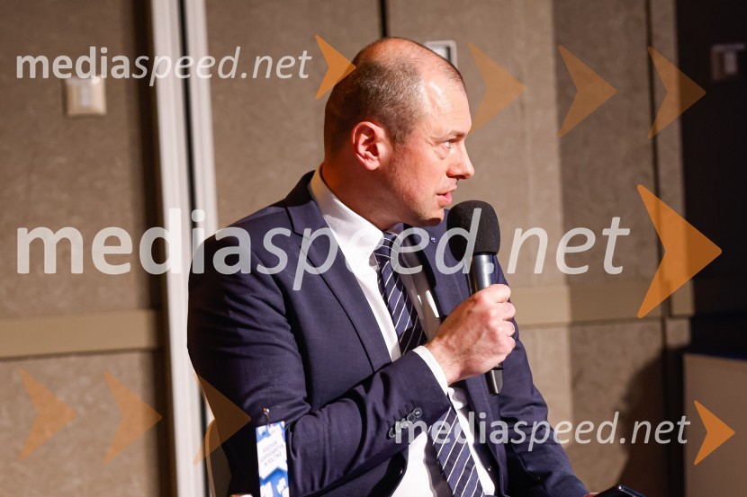 Gospodarski krog, Amcham Slovenija