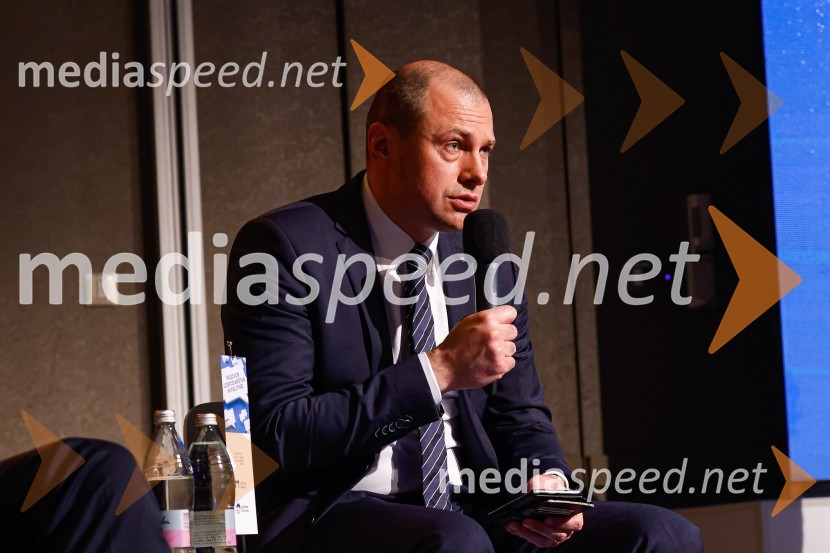 Gospodarski krog, Amcham Slovenija