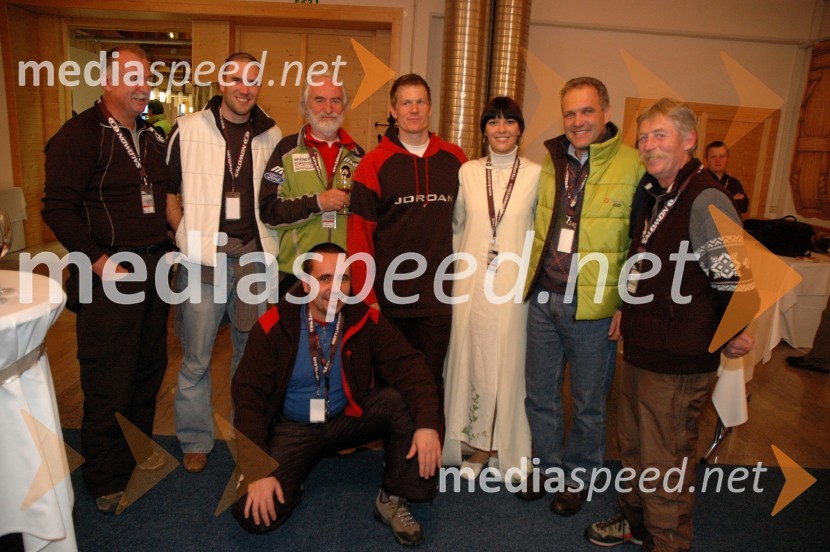 1. VIP CUP UNITUR 2008